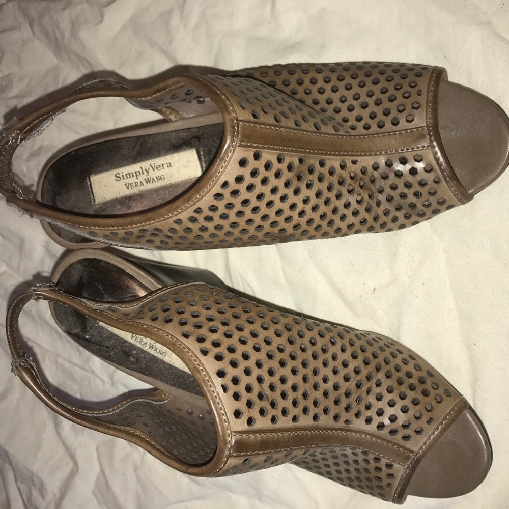 Simply Vera open toe wedges